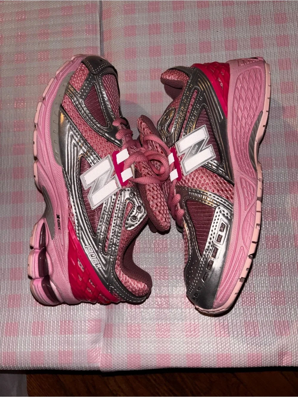 New Balance Womens Pink and Silver Athletic Sneakers